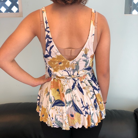 Kimchi Blue Sleeveless Floral Top - Picture 6 of 6